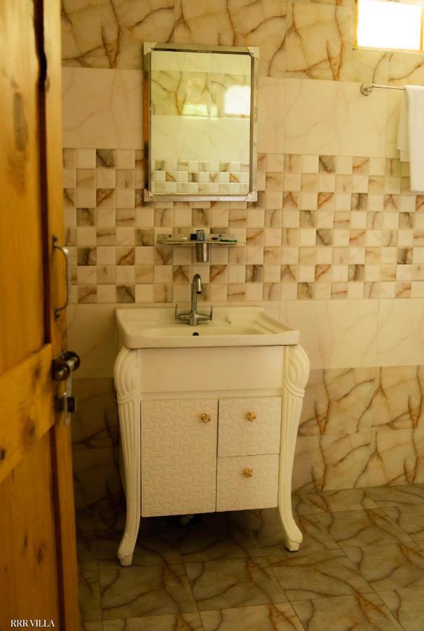 Rrr Villa Banjār エクステリア 写真